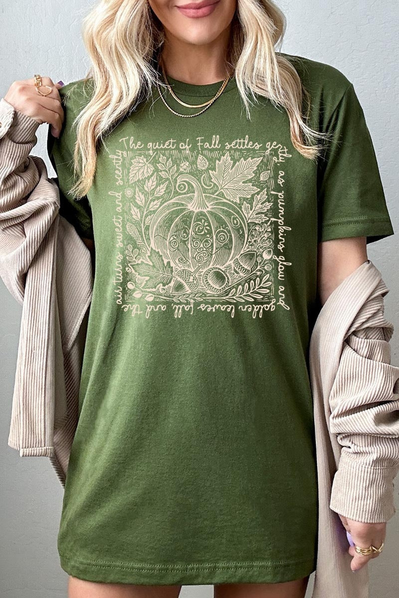 US3001P-E3112 Fall Pumpkin Botanical Graphic Plus Tee $16