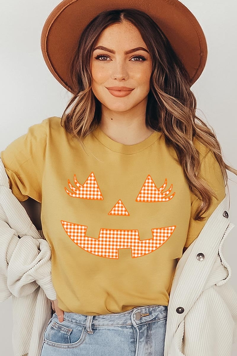 US3001-E3148 Cute Pumpkin Halloween Graphic Tee $12.5