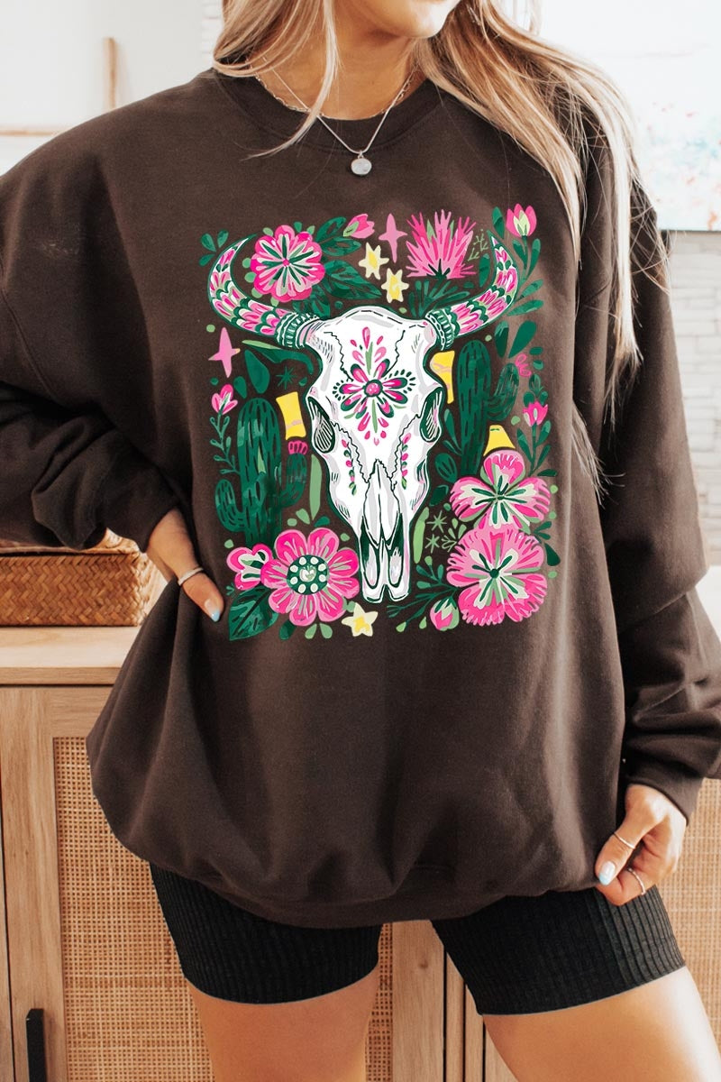 UL180P-E3086 Western Floral Cow Skull Graphic Plus Sweatshirt $25