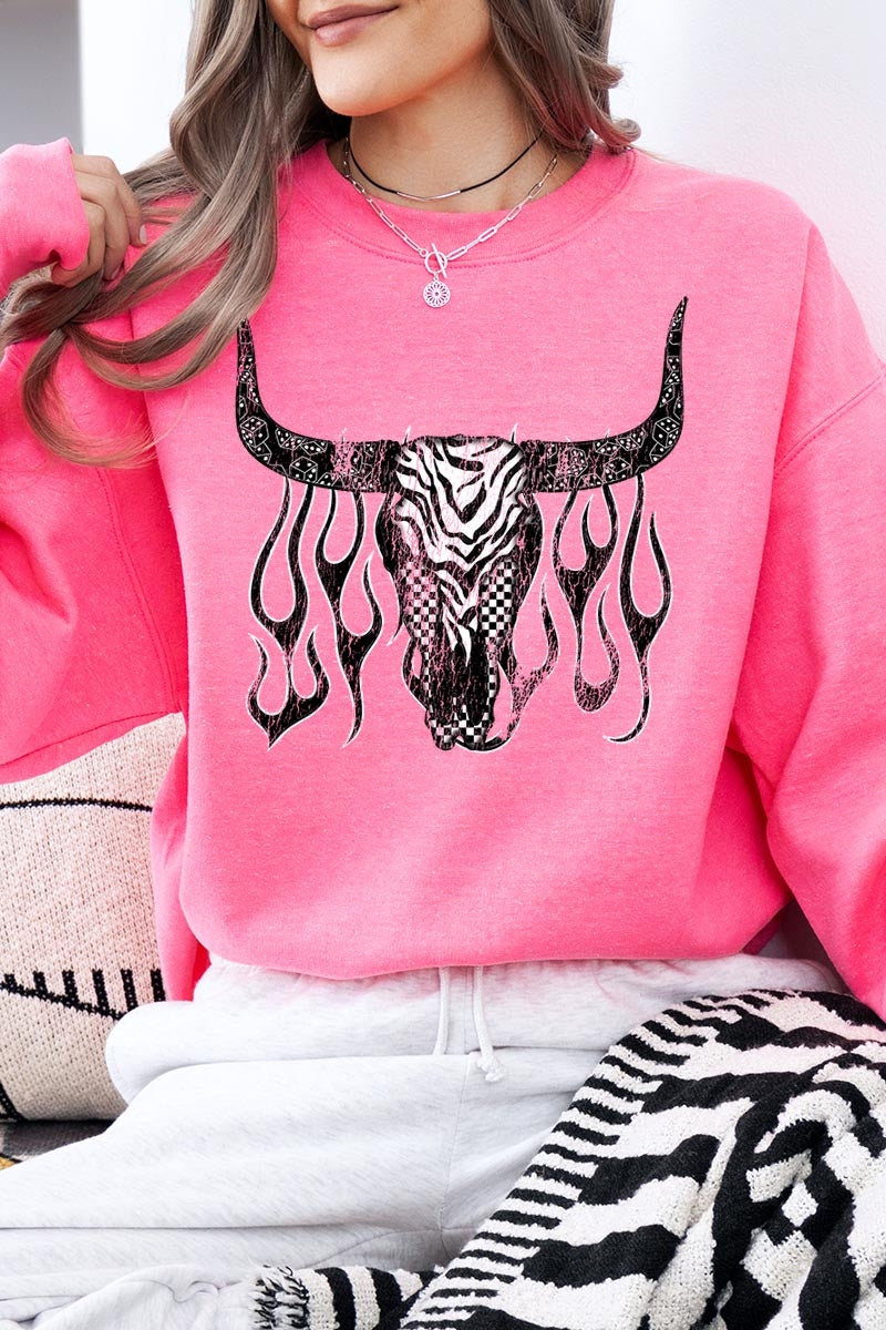 UL180-E3176 Western Bullskull Graphic Sweatshirt $20