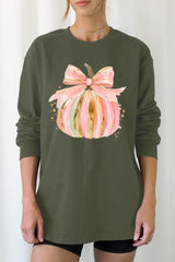 UL240P-E3083 Brushstroke Pumpkin Graphic Plus Long Sleeve Tee $17