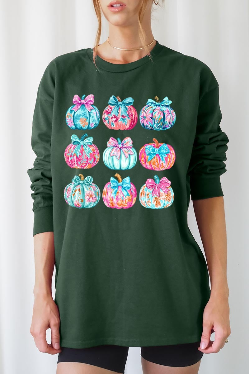 UL240P-E3137 Coquette Pumpkin Graphic Plus Long Sleeve Tee $17