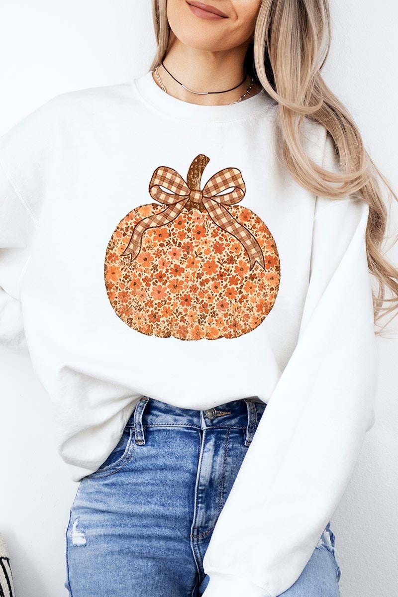 UL180P-E3135 Floral Fall Pumpkin Graphic Plus Sweatshirt $25