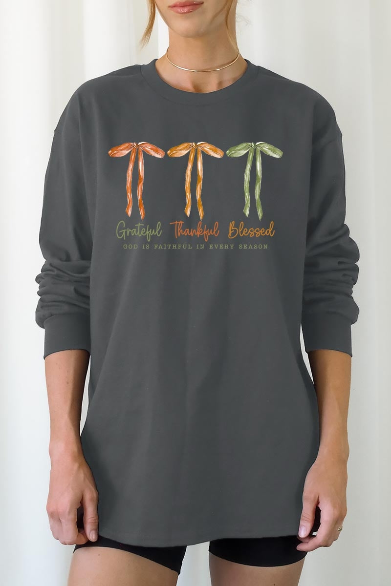 UL240-E3111 Grateful Thankful Blessed Graphic Long Sleeve Tee $13.75