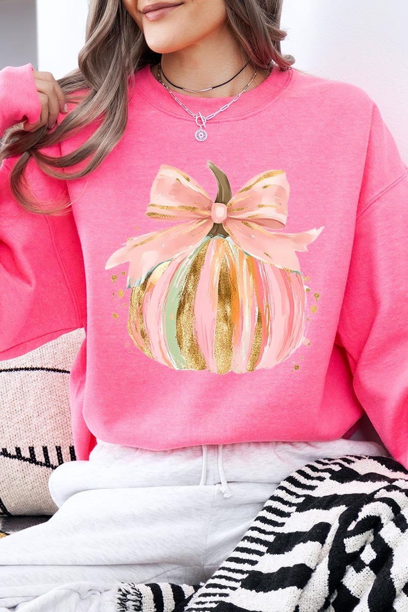 UL180P-E3083 Brushstroke Pumpkin Graphic Plus Sweatshirt $25