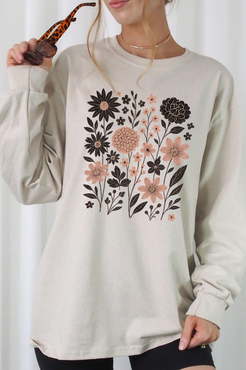 UL240-E3178 Fall Floral Garden Graphic Long Sleeve Tee $13.75
