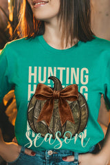 US3001P-E3190 Hunting Pumpkin Bow Graphic Plus Tee $16