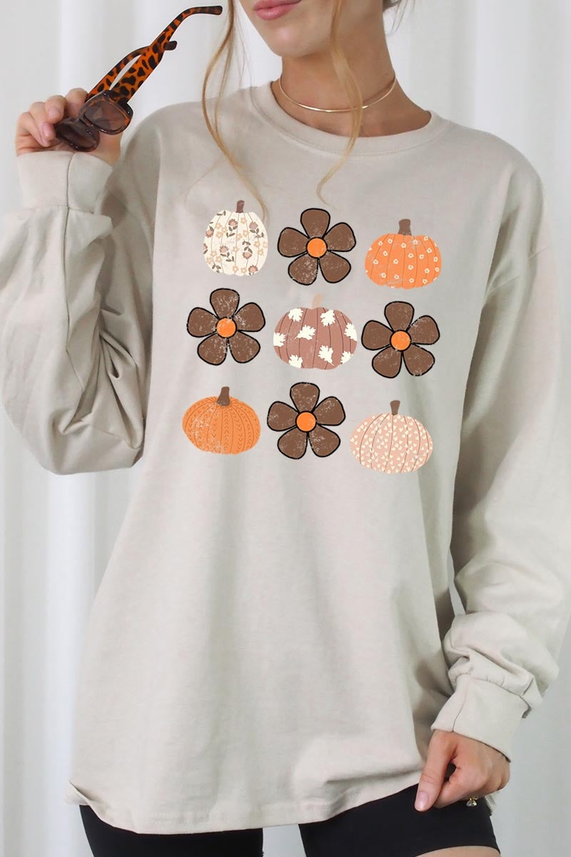UL240P-E3117 Pumpkins & Flowers Fall Plus Long Sleeve Tee $17