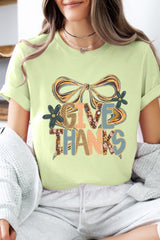 US3001P-E3154 Give Thanks Bow Graphic Plus Tee $16