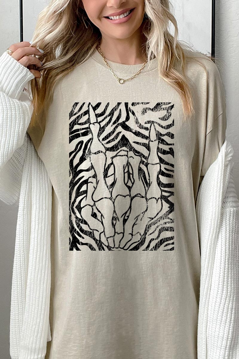 5000-E3177 Skeleton Hands Zebra Graphic Heavy Cotton Tee $9
