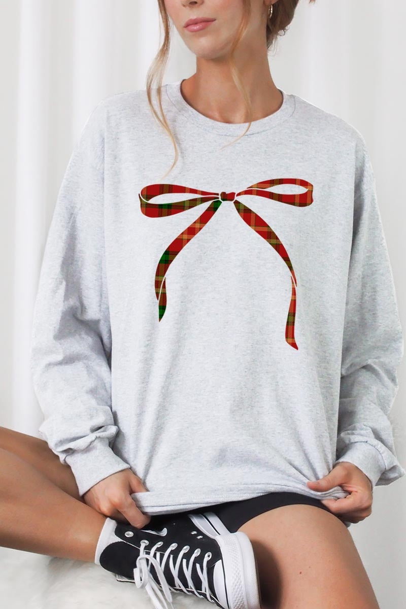 UL240-E3211 Red Bow Christmas Graphic Long Sleeve Tee $13.75