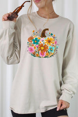 UL240P-E3118 Floral Pumpkin Graphic Plus Long Sleeve Tee $17
