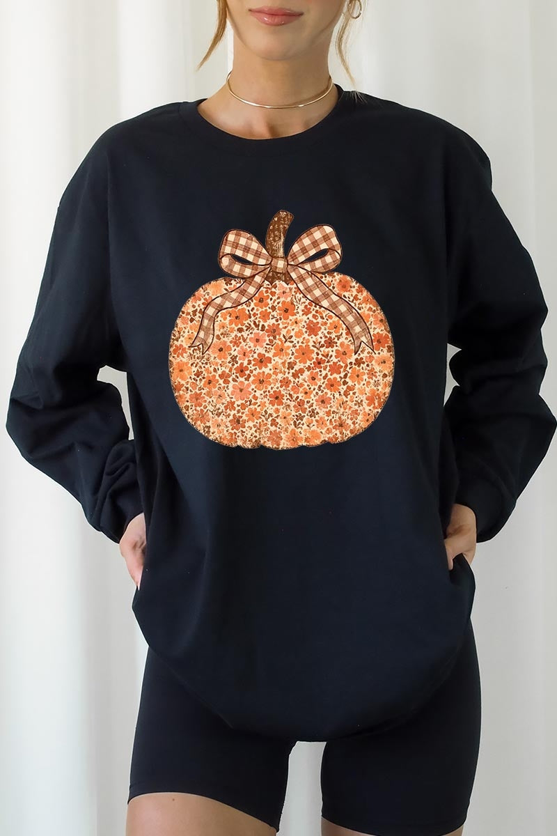 UL240P-E3135 Floral Fall Pumpkin Graphic Plus Long Sleeve Tee $17