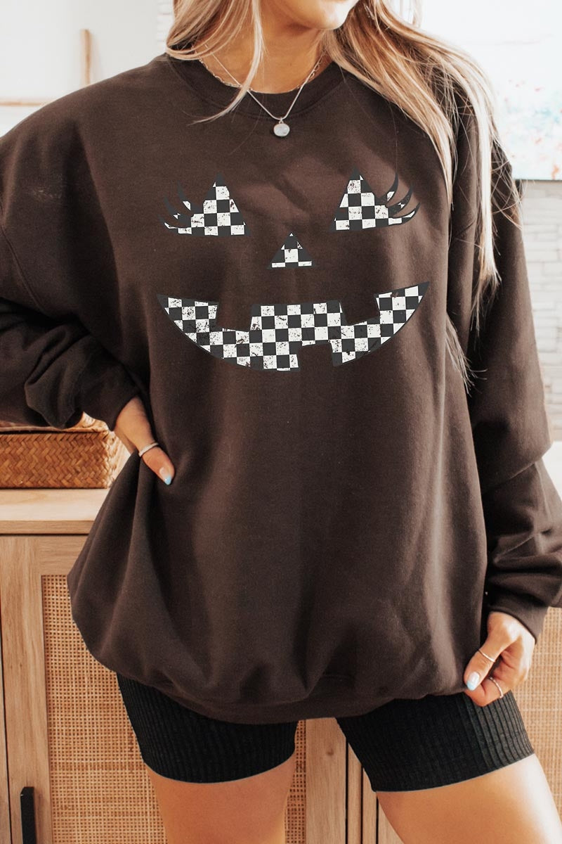 UL180P-E3149 Checker Pumpkin Face Graphic Plus Sweatshirt $25