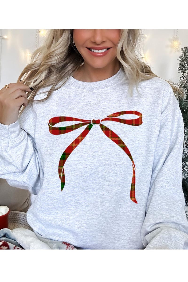 UL180-E3211 Red Bow Christmas Graphic Sweatshirt $20
