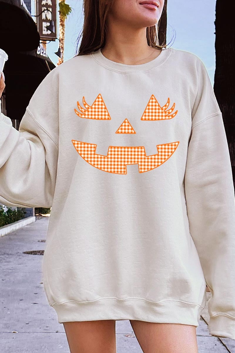 UL180P-E3148 Cute Pumpkin Halloween Graphic Plus Sweatshirt $25