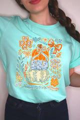 US3001P-E3153 Floral Pumpkin Stack Graphic Plus Tee $16