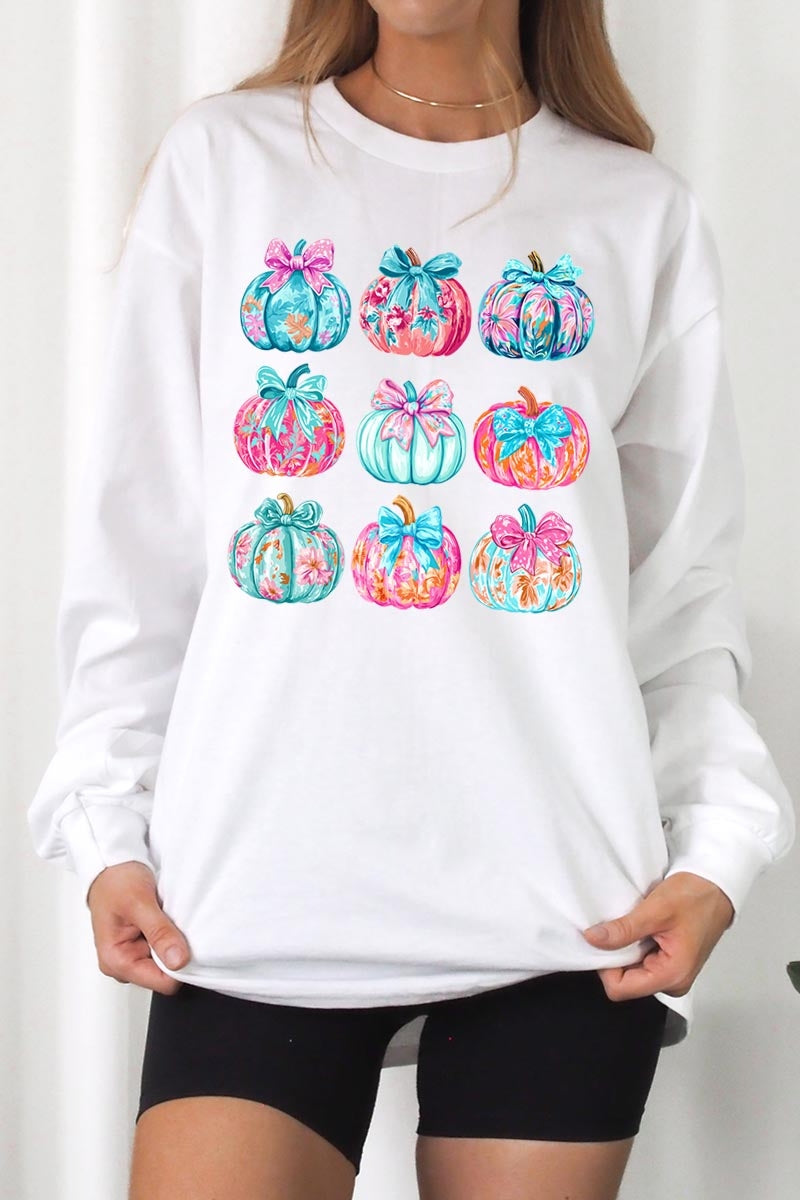 UL240P-E3137 Coquette Pumpkin Graphic Plus Long Sleeve Tee $17