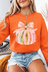 UL180-E3083 Brushstroke Pumpkin Graphic Sweatshirt $20