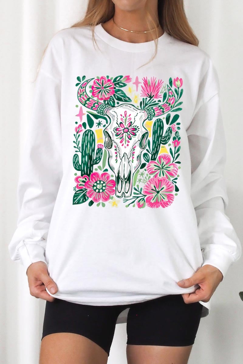 UL240P-E3086 Western Floral Cow Skull Graphic Plus Long Sleeve Tee $17