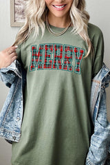 5000-E3210 Classic Plaid Merry Graphic Heavy Cotton Tee $9