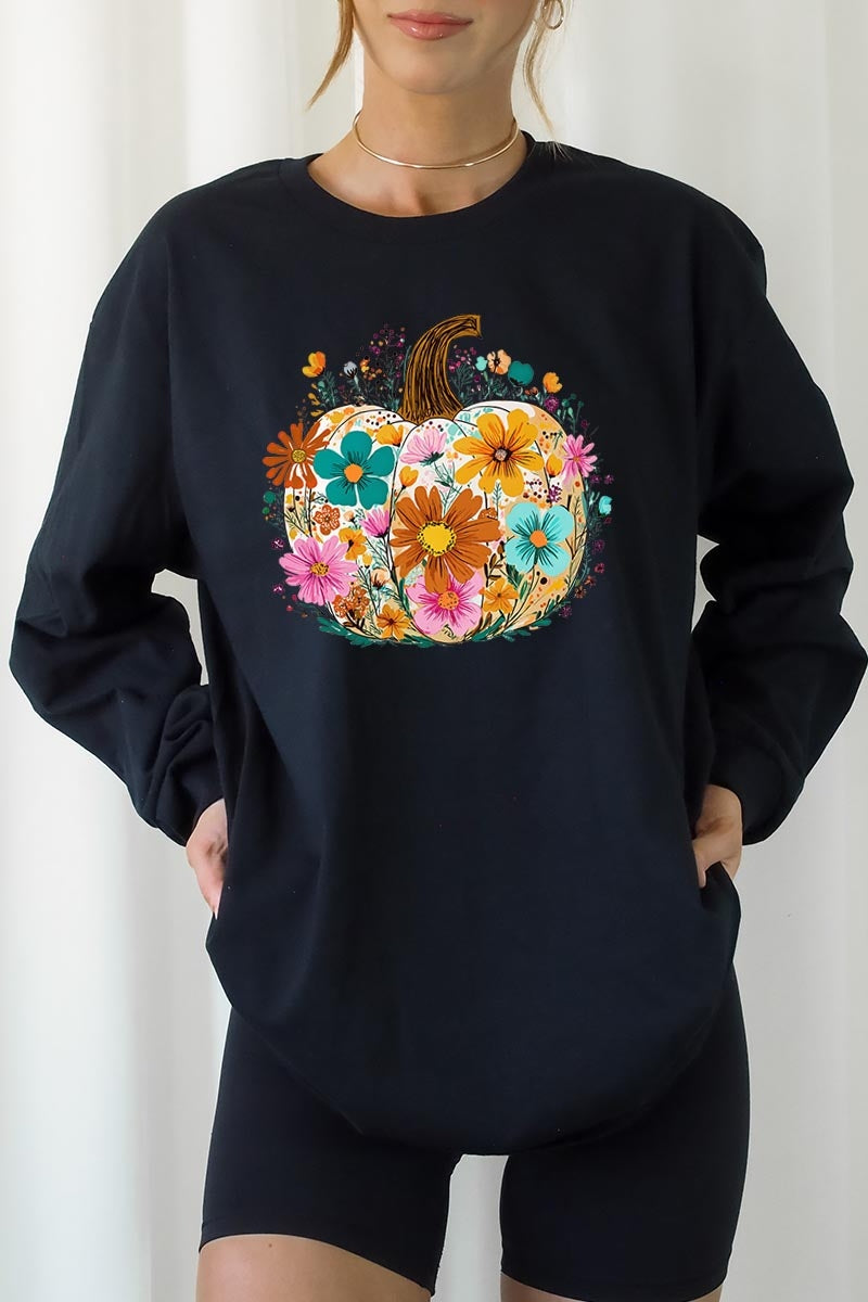 UL240P-E3118 Floral Pumpkin Graphic Plus Long Sleeve Tee $17