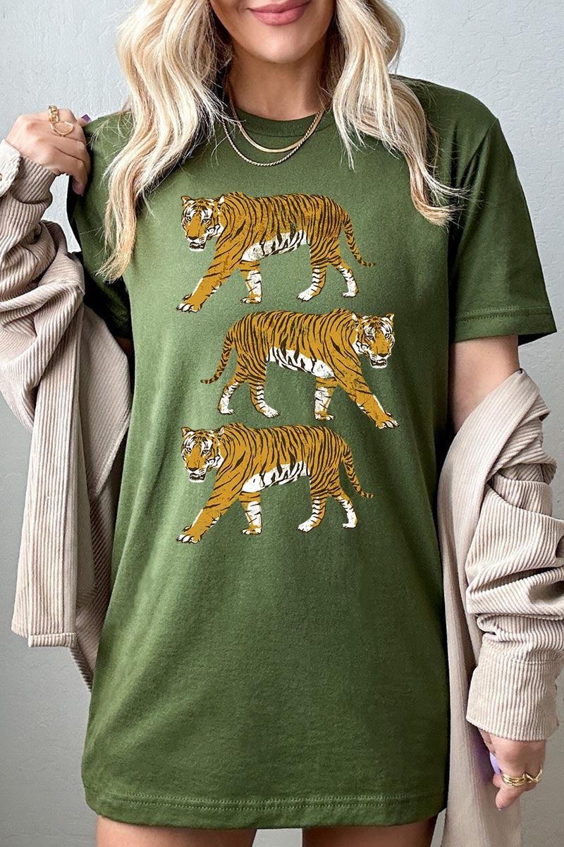 US3001P-E3104 Retro Tigers Graphic Plus Tee $16