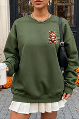 UL180-E3175 Christmas bear Graphic Sweatshirt $20