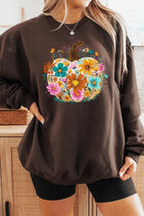 UL180P-E3118 Floral Pumpkin Graphic Plus Sweatshirt $25