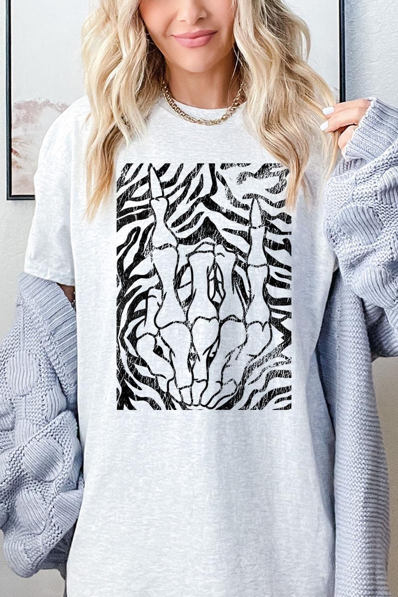 5000-E3177 Skeleton Hands Zebra Graphic Heavy Cotton Tee $9