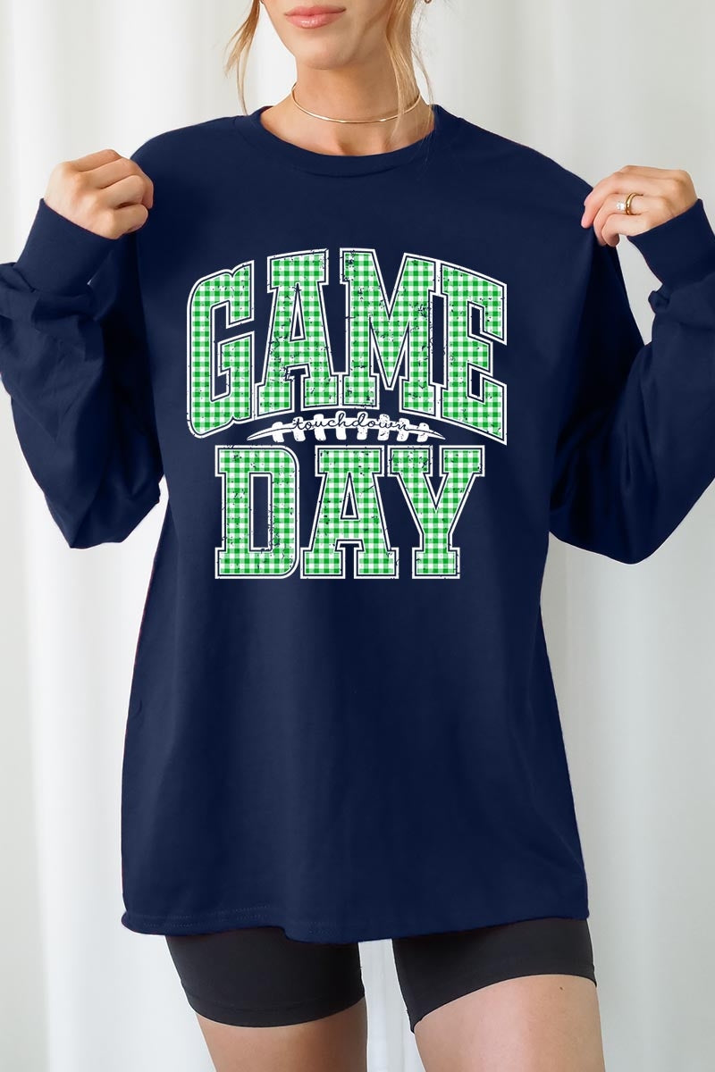 UL240-E3128 Green Gingham Game Day Graphic Long Sleeve Tee $13.75