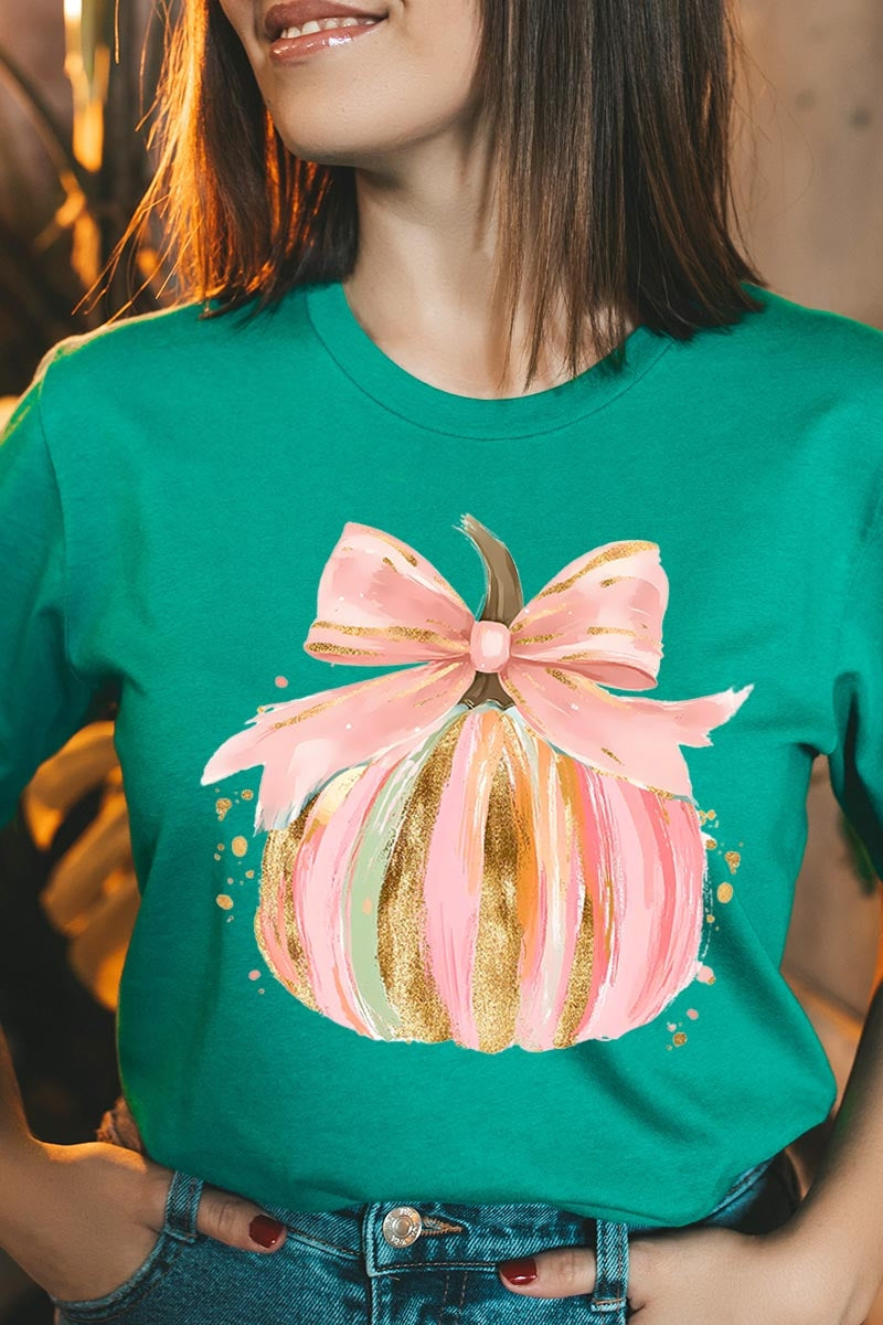 US3001P-E3083 Brushstroke Pumpkin Graphic Plus Tee $16